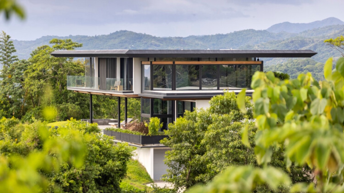 Tax Residency Versus Residence Permit: Avoid Mistakes
